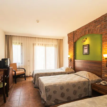 Naturmed Thermal Springs And Health Center Hotell