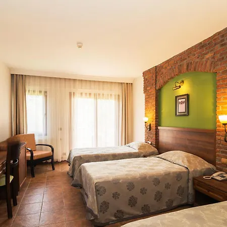 Naturmed Thermal Springs And Health Center Hotell
