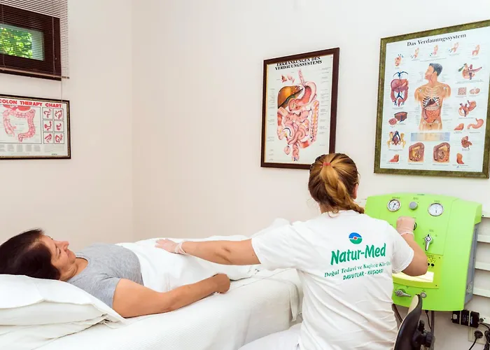 מלון Naturmed Thermal Springs And Health Center *